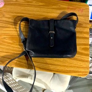 Black crossbody bag gently used